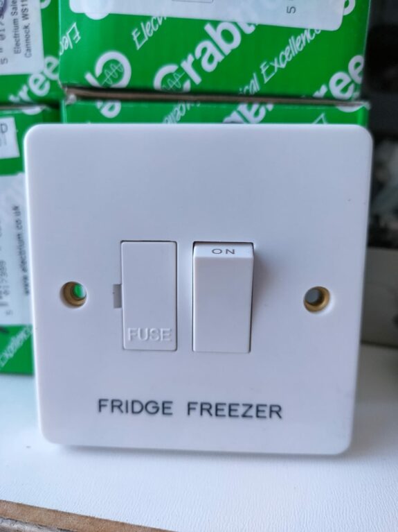 5 Pack - Crabtree 4827 Fused Connection Unit - Engraved 'Fridge Freezer'